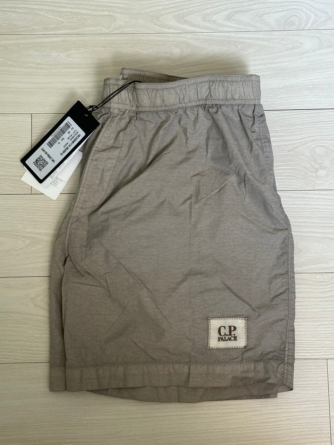 Cp컴퍼니 x 팔라스 나일론 팬츠 25ss XL 새상품 상품이미지1