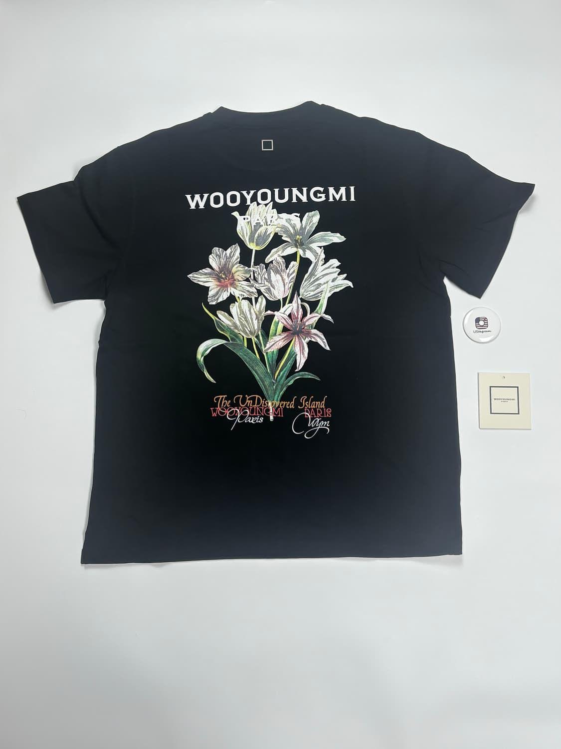 WOOYOUNGMI 블랙 플라워 프린팅 반팔 티셔츠 상품이미지1