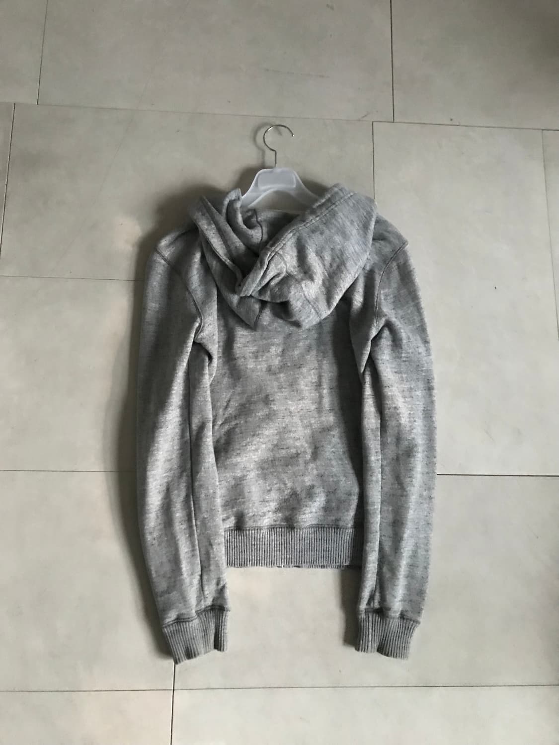 버카루 그레이 로고 후드집업 상품이미지10