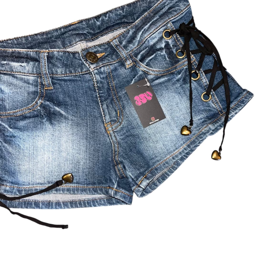 TRALALA 트랄라라 하트참 아일렛 데님 숏팬츠 갸루y2k펑크 상품이미지2