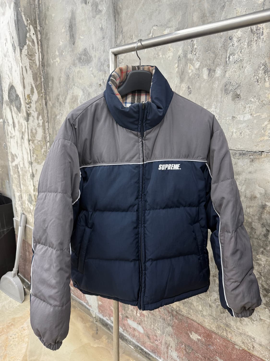 [L]슈프림 리버시블 푸퍼 상품이미지3