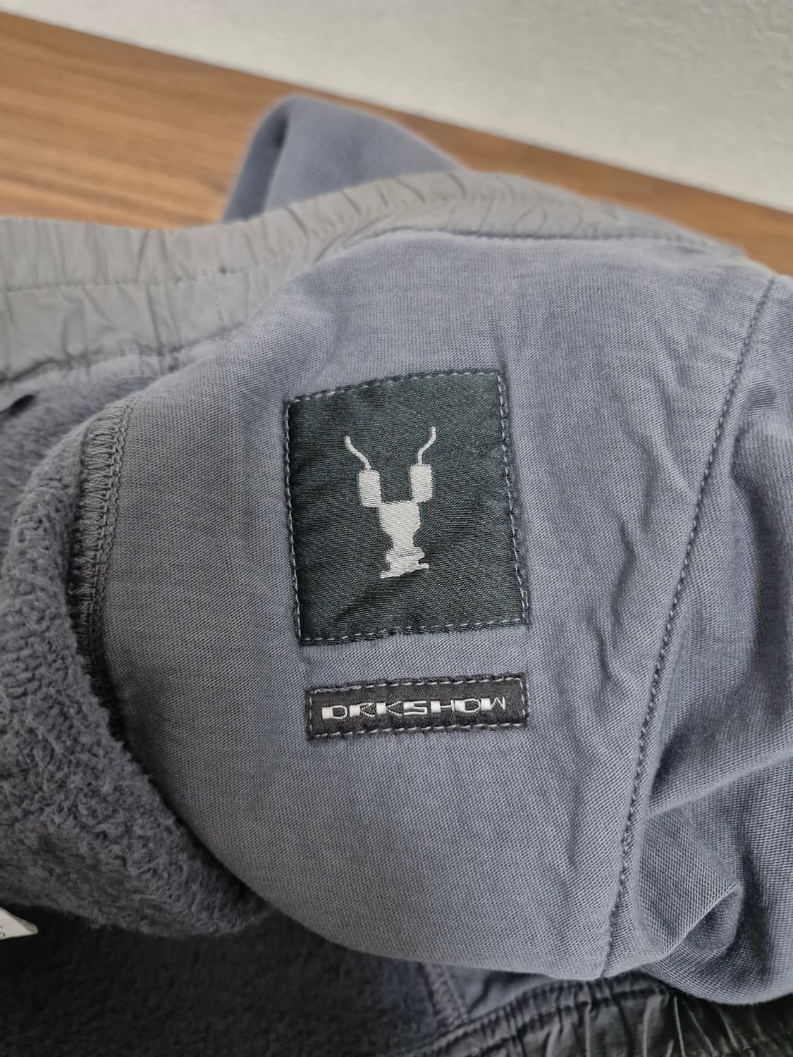 [XS] 릭오웬스 다크쉐도우 FW19 Flint/Cherry 스웻팬츠 상품이미지8