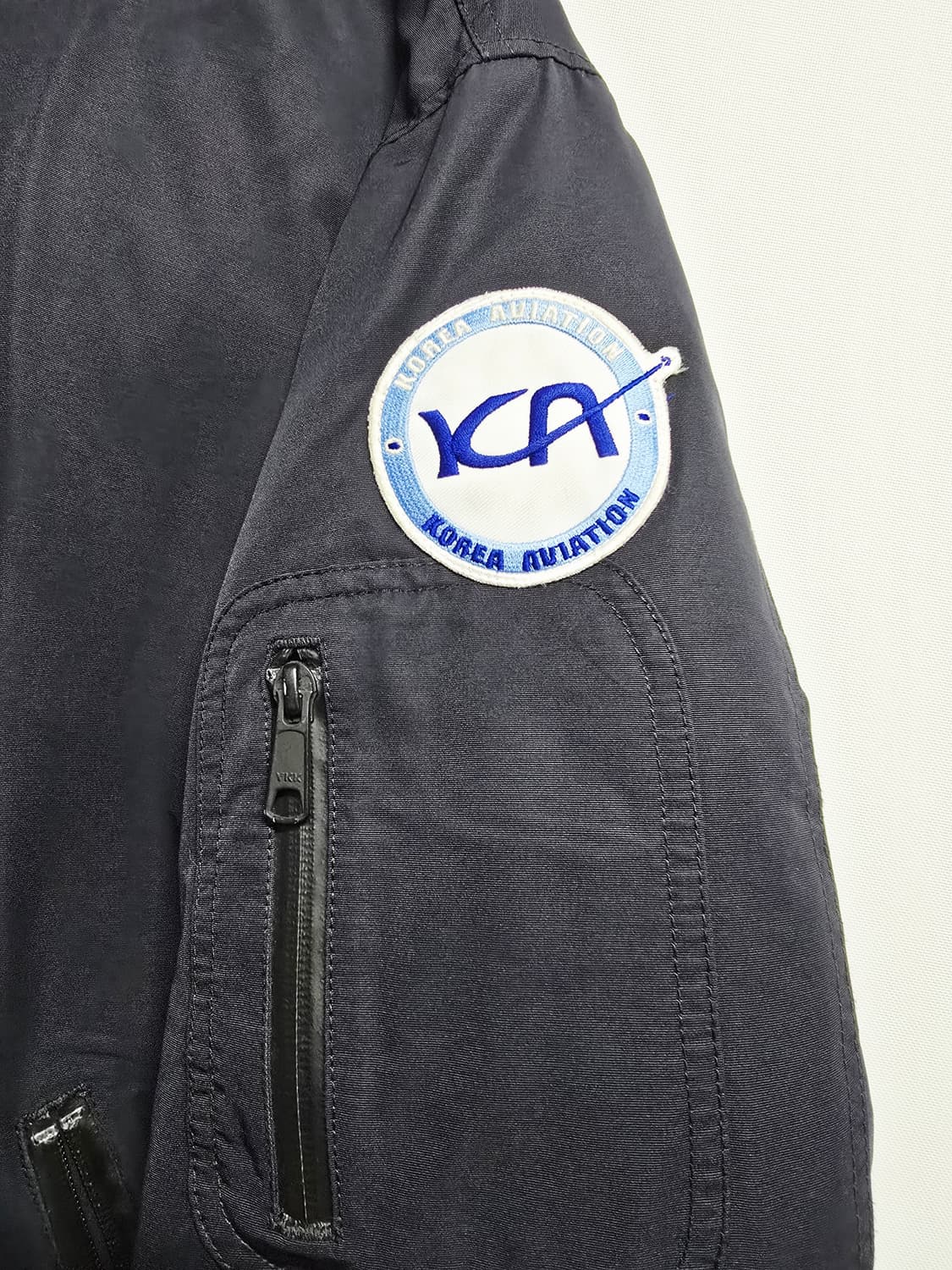 리바이스 네이비 항공 다운점퍼 패치 디자인 상품이미지3