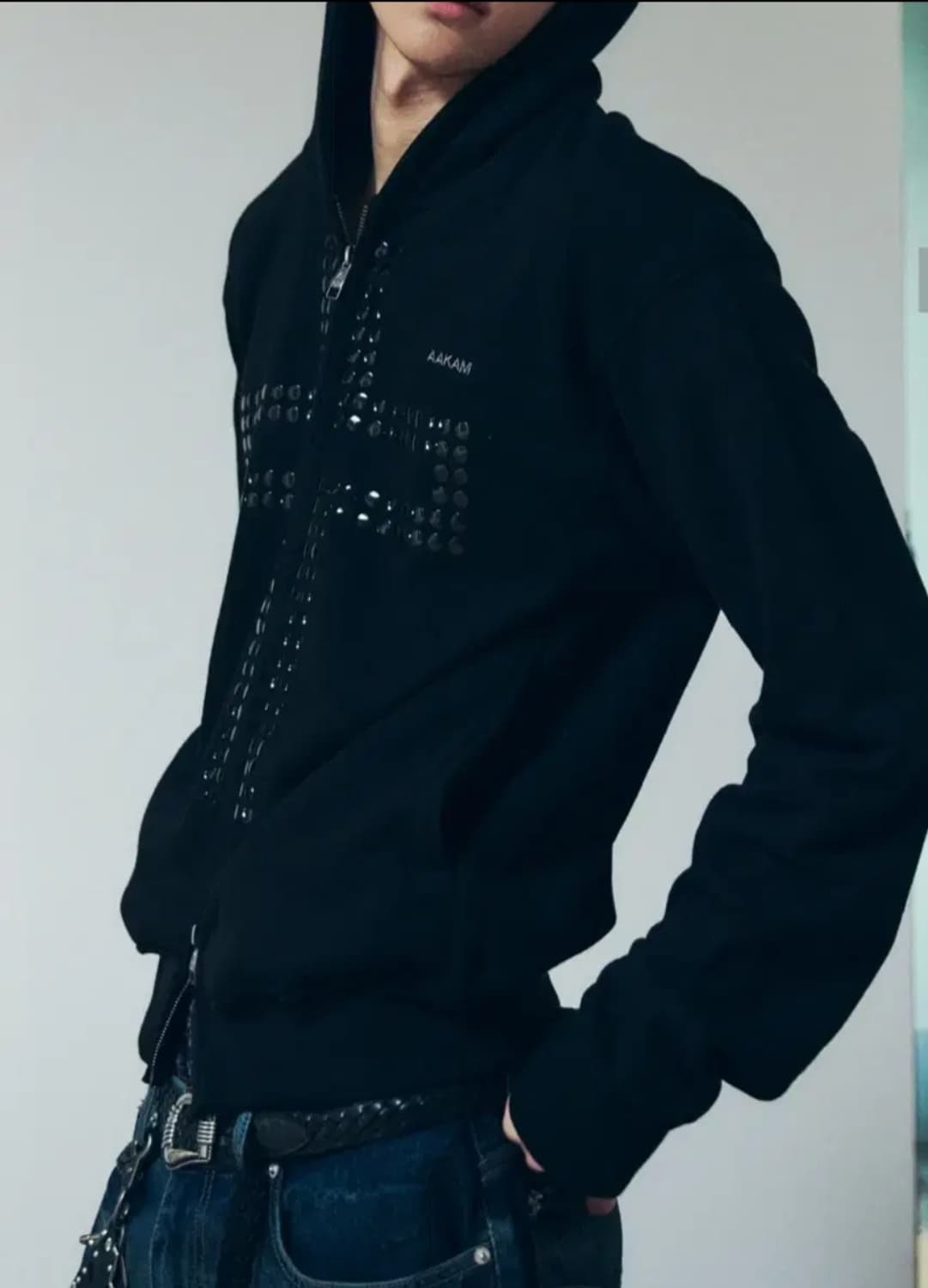 아캄 Cross Rhinestone 후드집업 [1] 상품이미지1