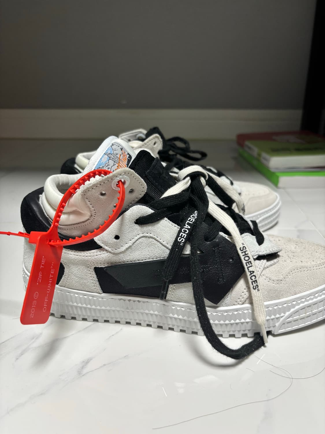Off-White Off-Court low  (250사이즈,실착0회) 상품이미지4