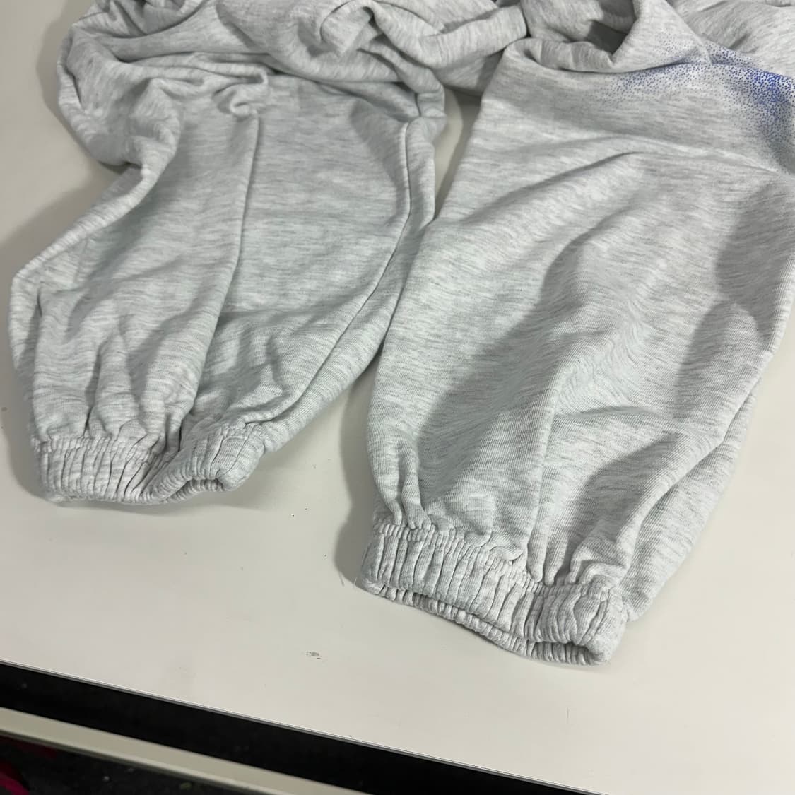 L 스컬프터 멜란지그레이 루즈핏 스프레이 스웻 조거팬츠 상품이미지4