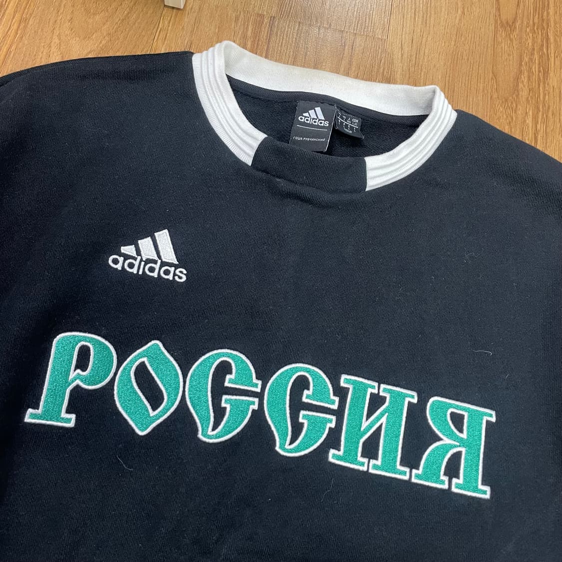 아디다스 x 고샤 루브친스키 맨투맨 L 상품이미지2