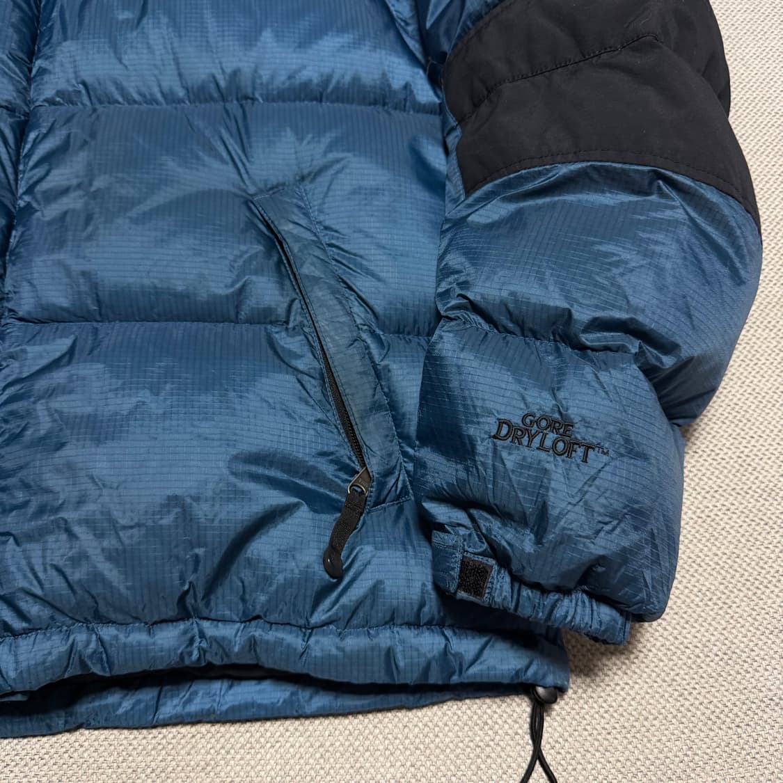 노스페이스 700 고어 드라이로프트 패딩 상품이미지2