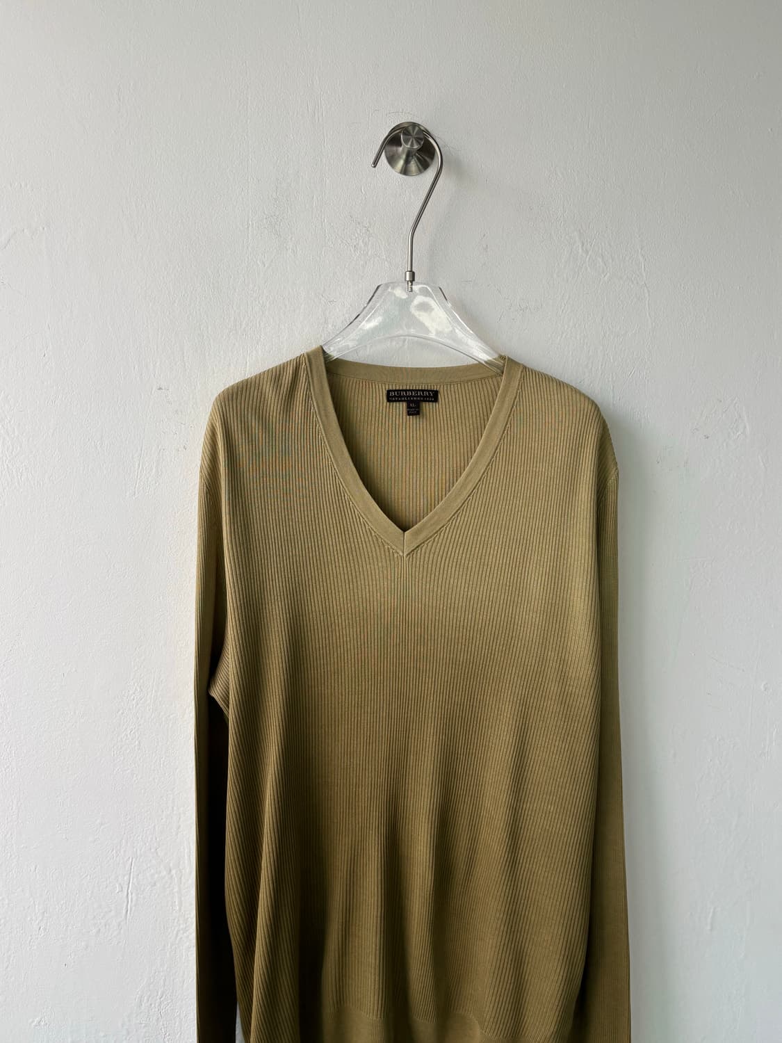 버버리 그라데이션 브이넥 니트 상품이미지6