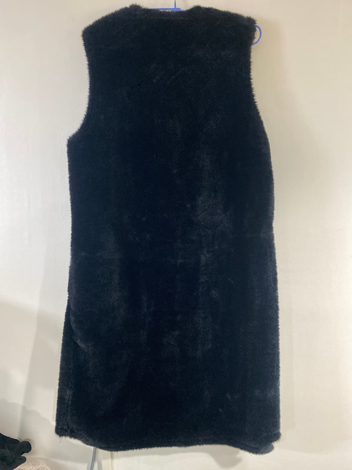 앳노트 블랙 롱 퍼 베스트 조끼 상품이미지4