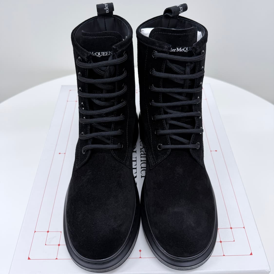 [미사용/250] 알렉산더 맥퀸 스웨이드 부츠 블랙 상품이미지6