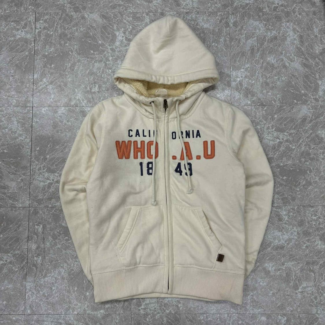 후아유 아이보리 양털 스웻 후드집업 희귀져지(S) 상품이미지2