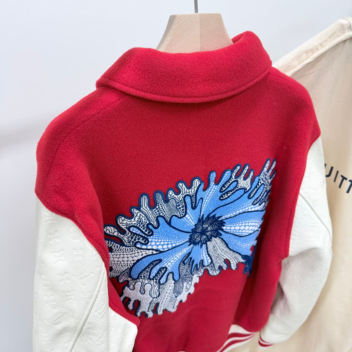 [A+급/46] 루이비통 x 쿠사마 야요이 한정 블루종 바시티 자켓 상품이미지7