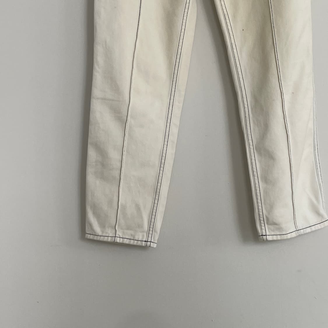 산드로 화이트 데님 청바지 상품이미지4