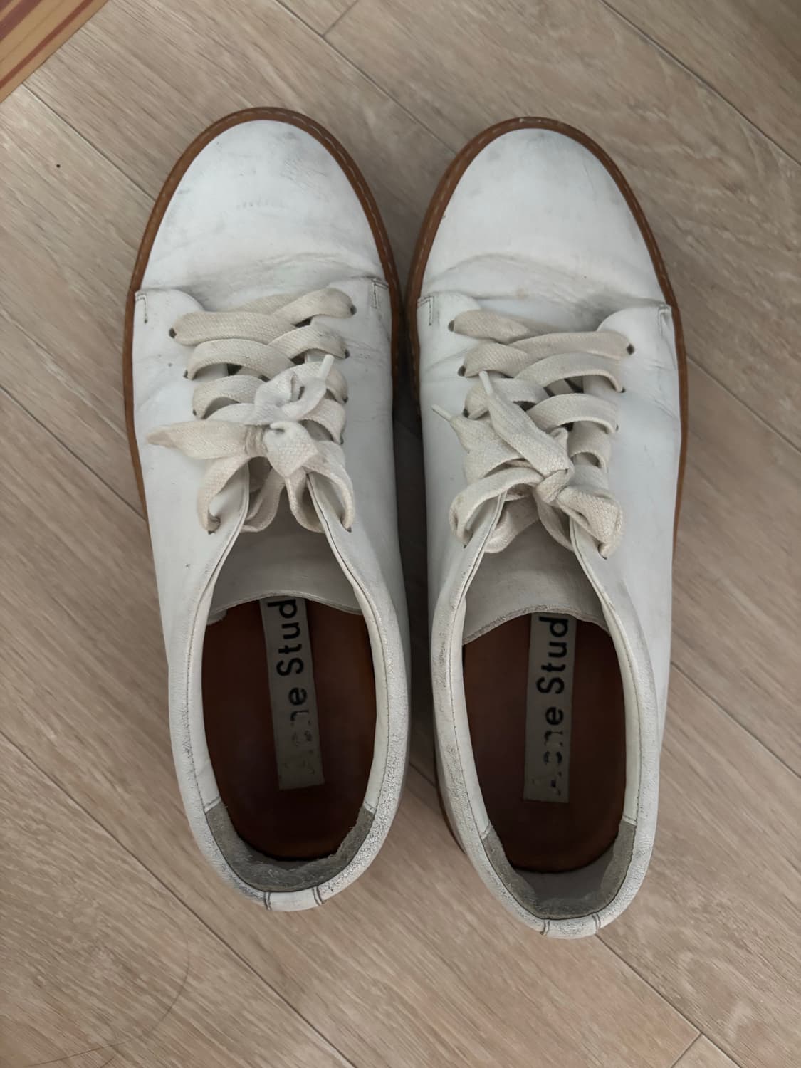 아크네 스튜디오 아드리안 스니커즈  상품이미지3