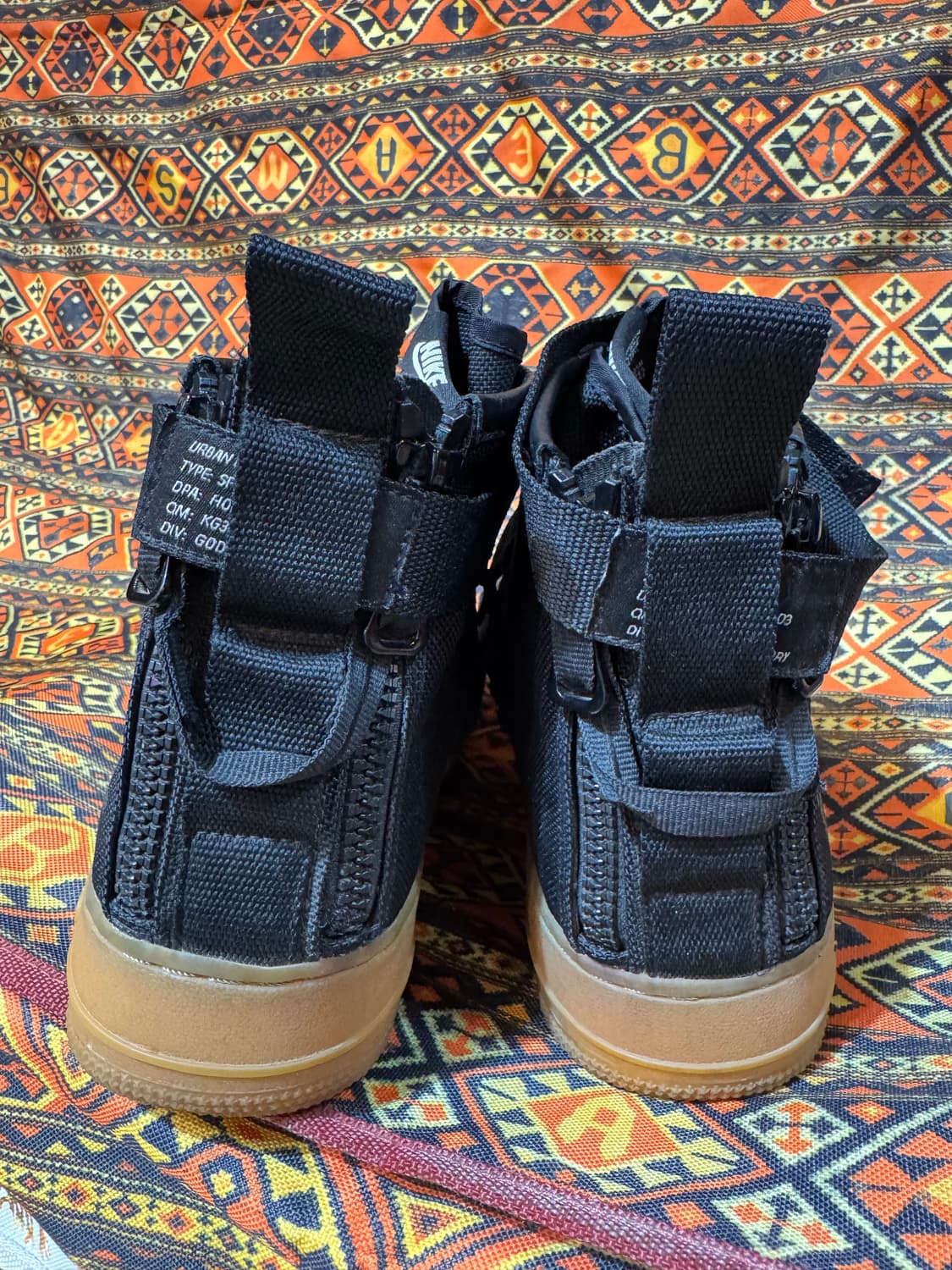 285/깔창없음/나이키 SF 에어포스 1 미드 블랙  상품이미지3