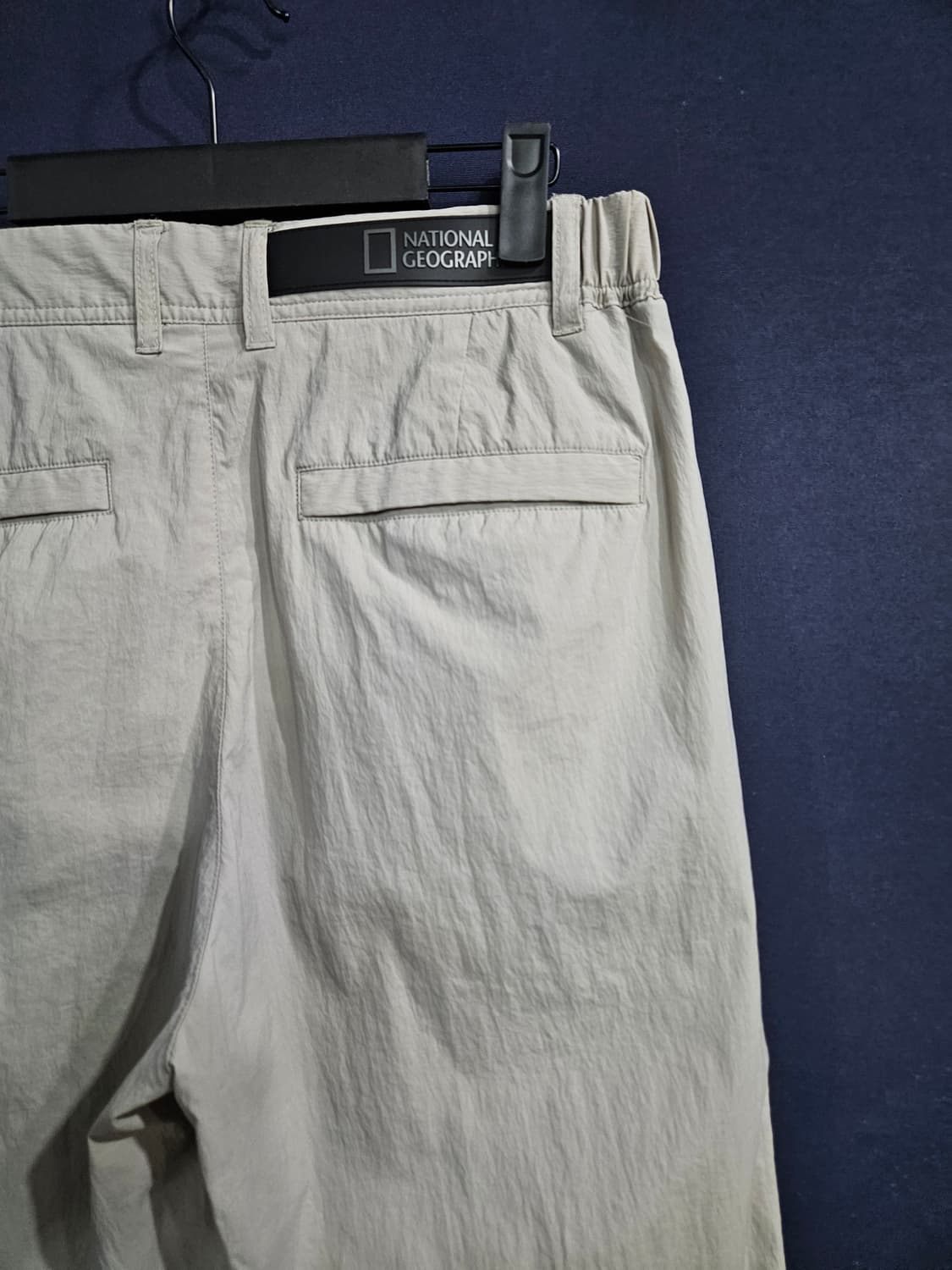 내셔널지오그래픽 라이트베이지 남성 허리 30 바스락 와이드팬츠  상품이미지8