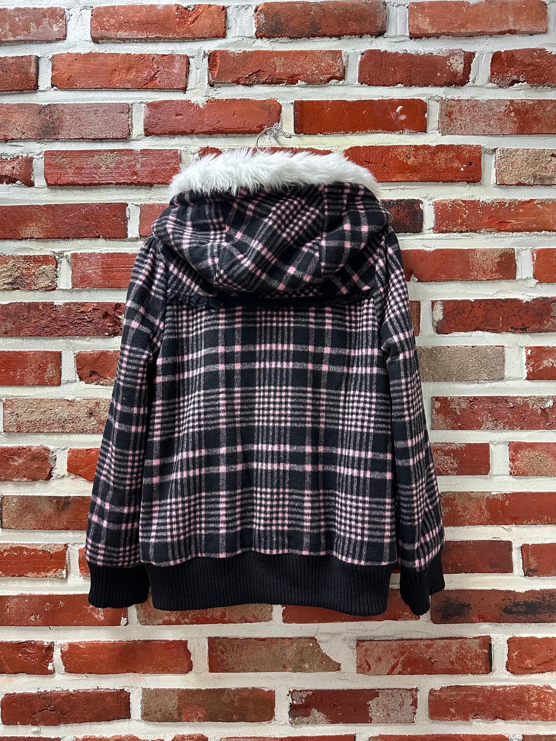 (OS)트랄라라 히메갸루 레이스 디테일 폼폼이 점퍼 상품이미지9