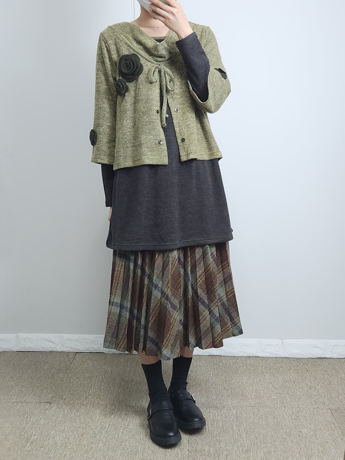 체크 플리츠 울 스커트 상품이미지3