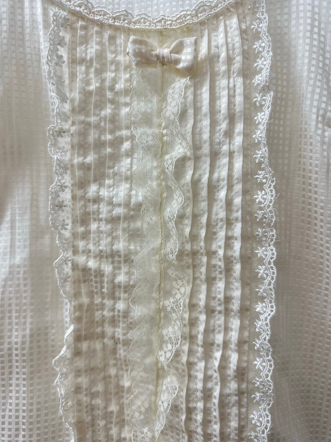 일본빈티지 Layla Rose 레이스 트리밍 핀턱 디테일 리본 블라우스 상품이미지3