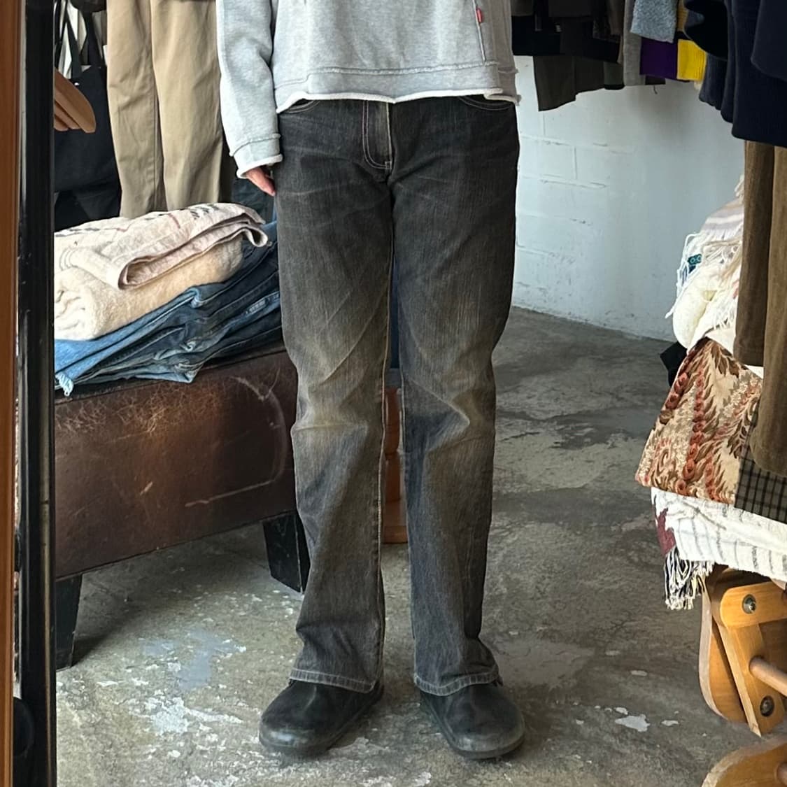 (착용컷) TOMMY HILFIGER 데님 팬츠 (남성용 32) 상품이미지3