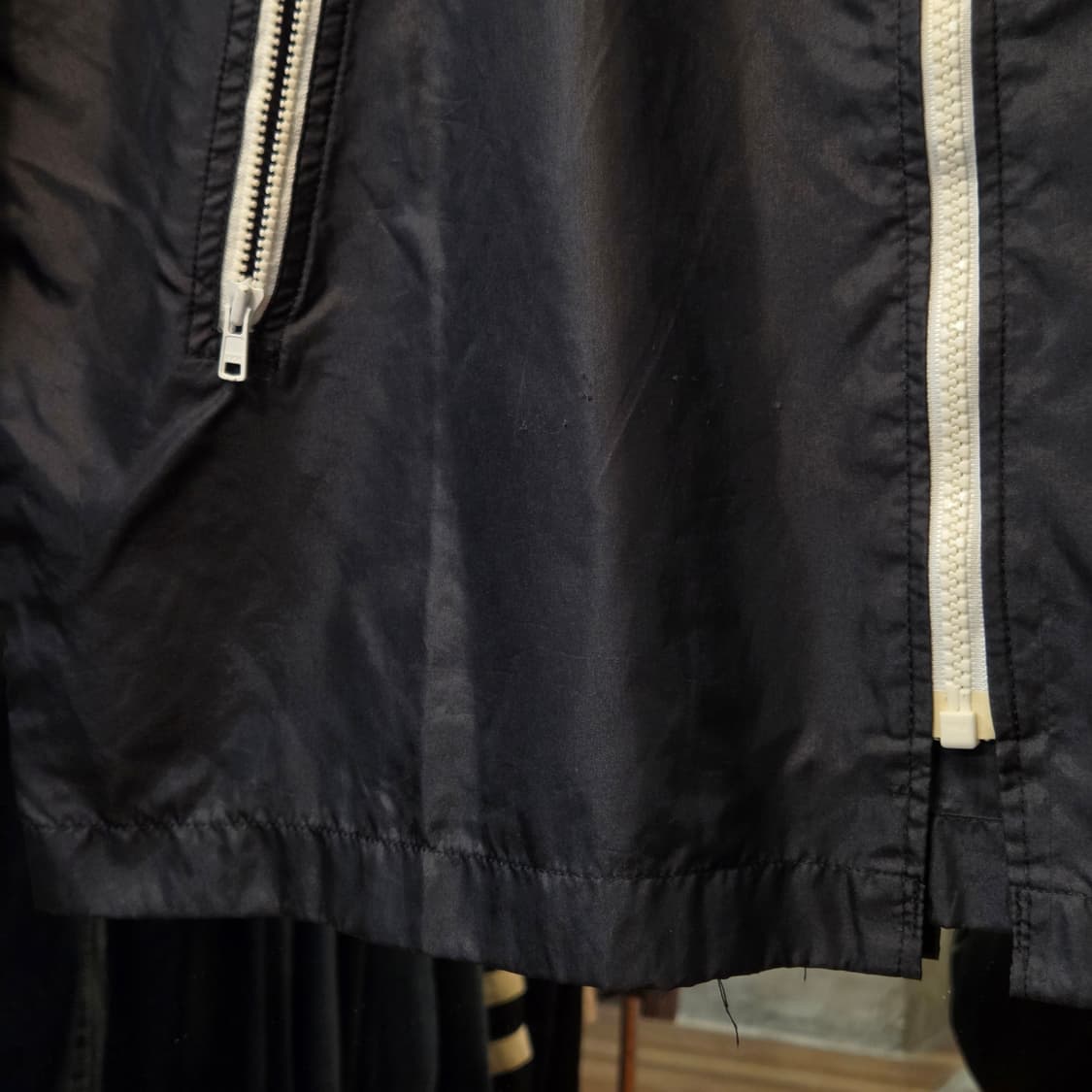 푸마 JPN 블랙 배색 바람막이 상품이미지4