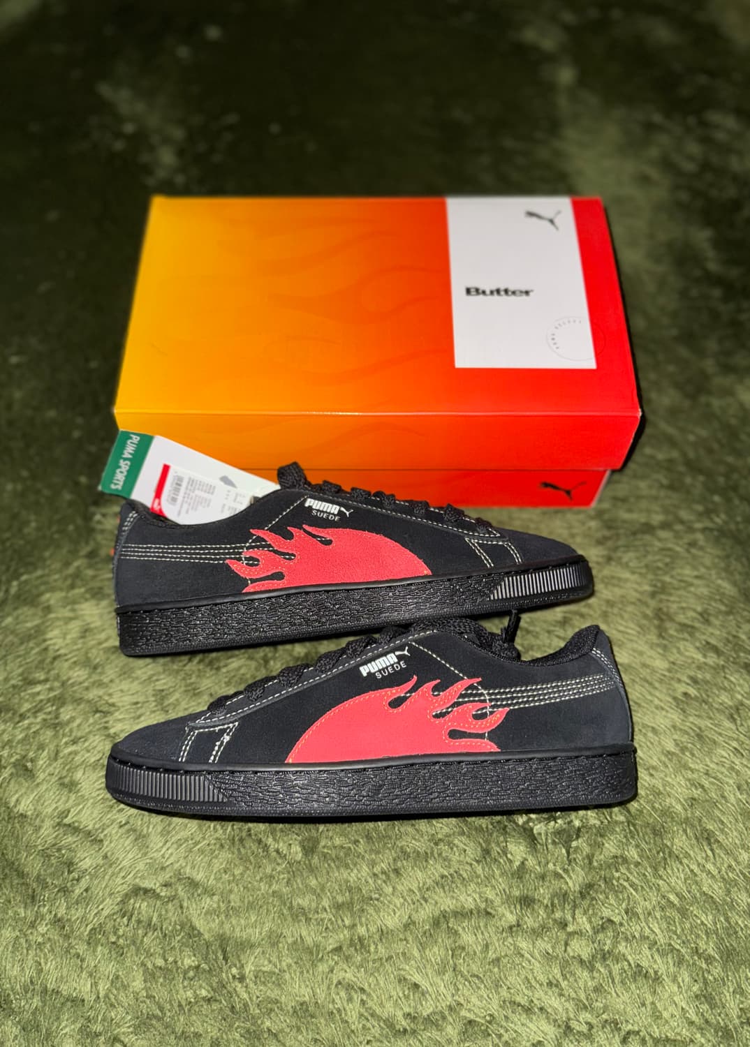[250] 푸마 X 버터굿즈 콜라보 플레임 스웨이드 블랙 상품이미지1