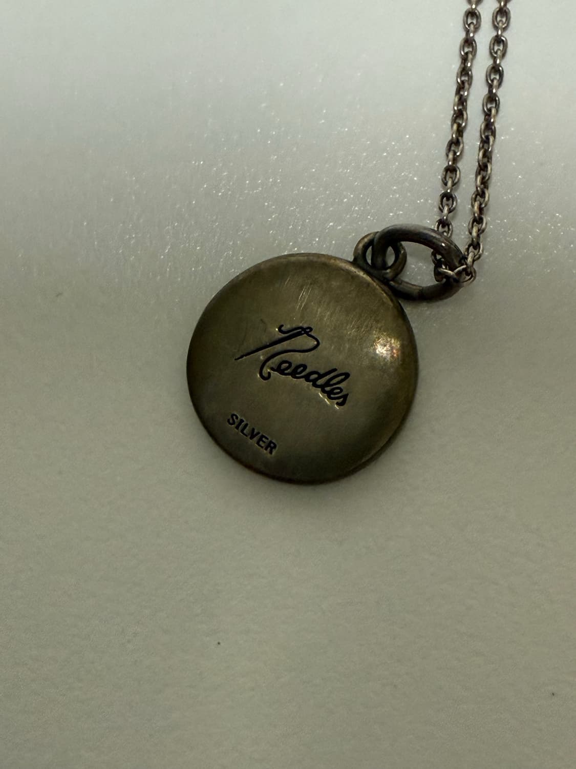 니들스 스마일 목걸이 상품이미지3