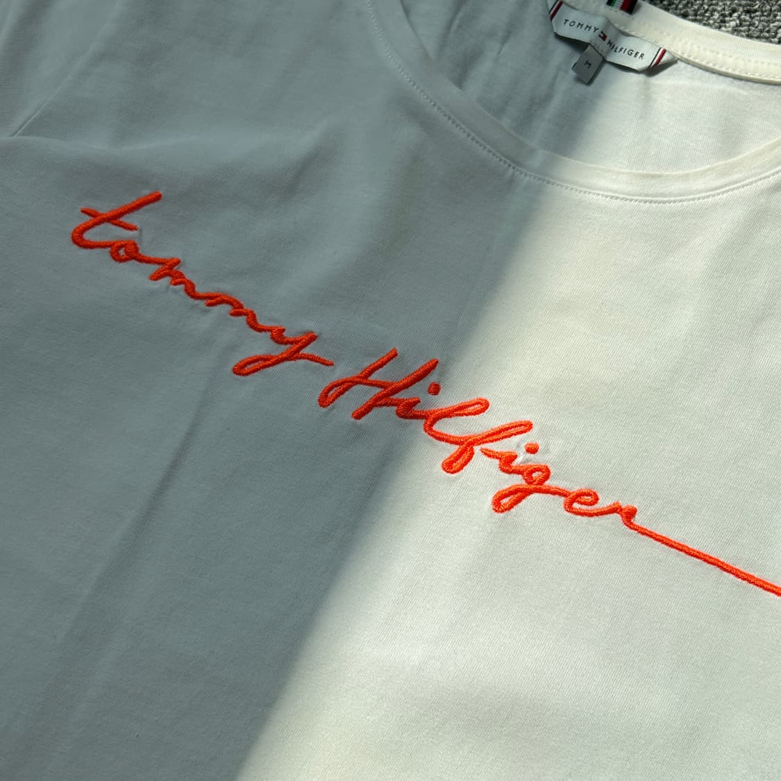 타미힐피거 레터로고 반팔티셔츠 상품이미지4