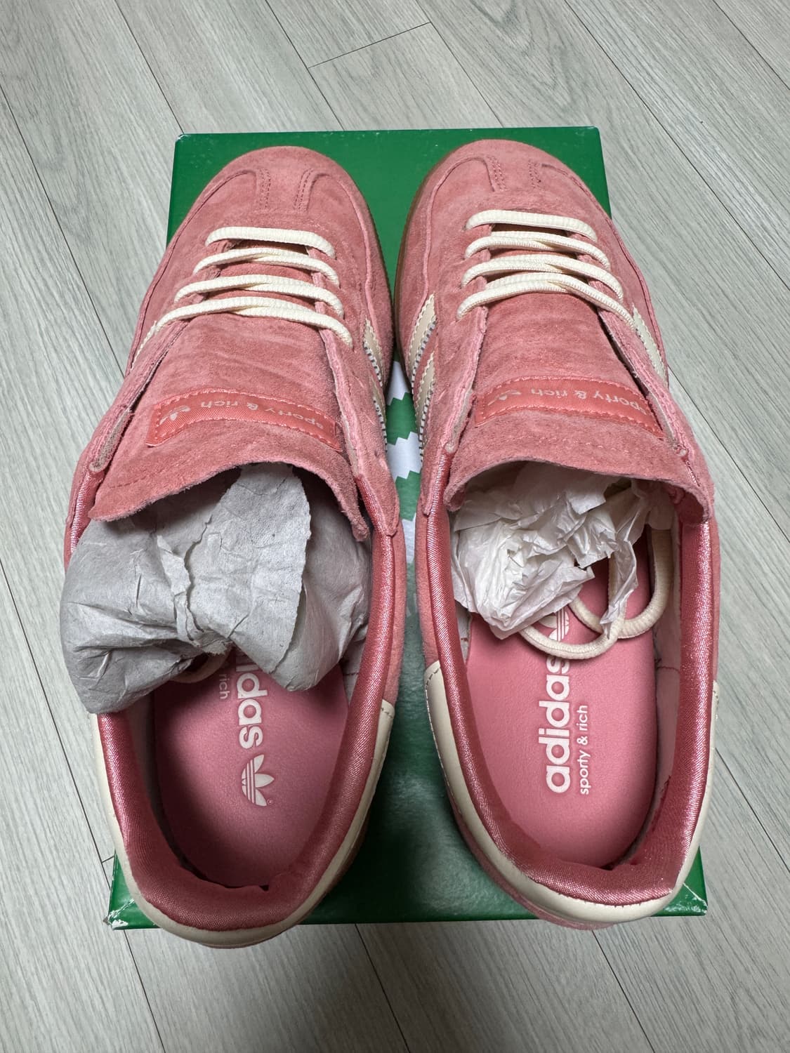 아디다스 스포티앤리치 스페지알 265 상품이미지2