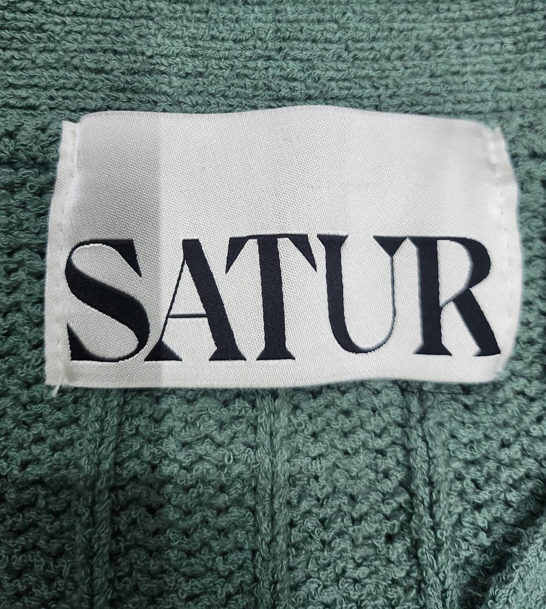 SATUR 세터 파로 오버사이즈 부클 가디건 상품이미지3