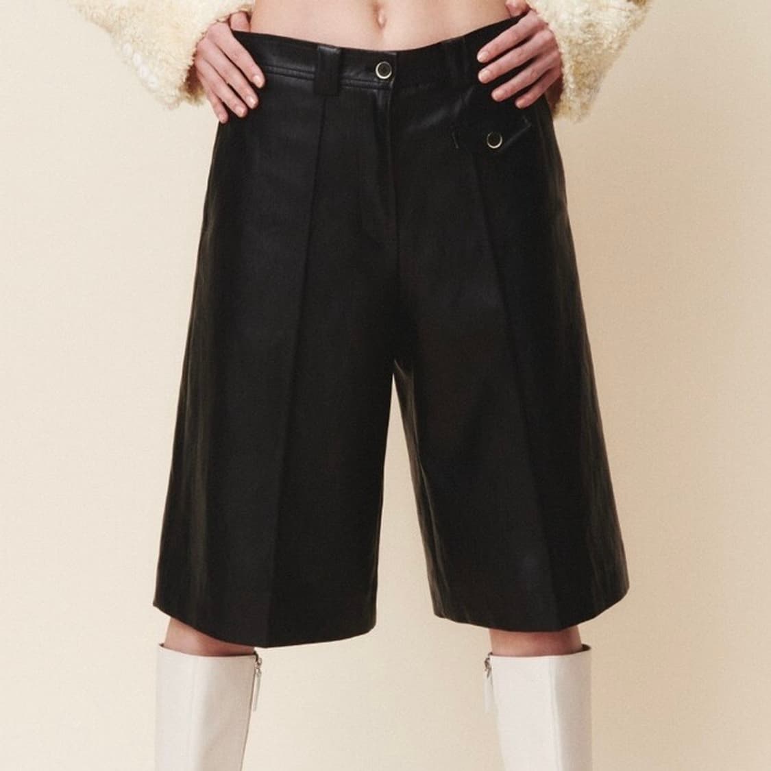 기준 Leather Bermuda Pants 상품이미지1