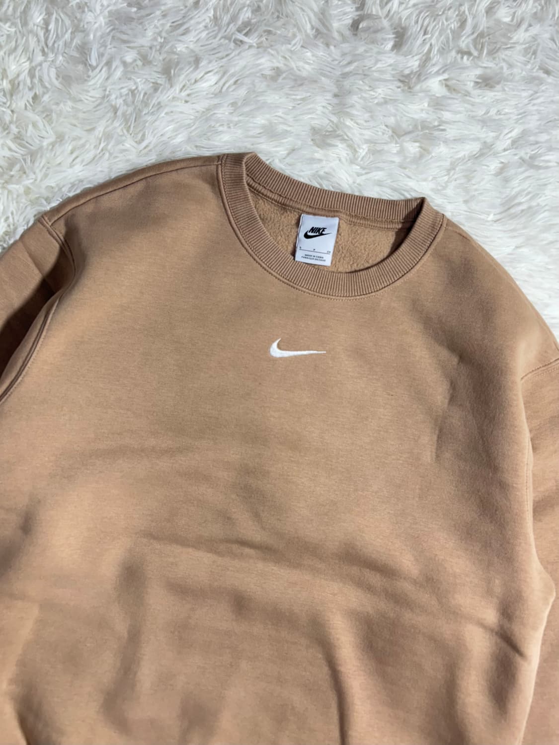 나이키 베이지 미드스우시 맨투맨  상품이미지4