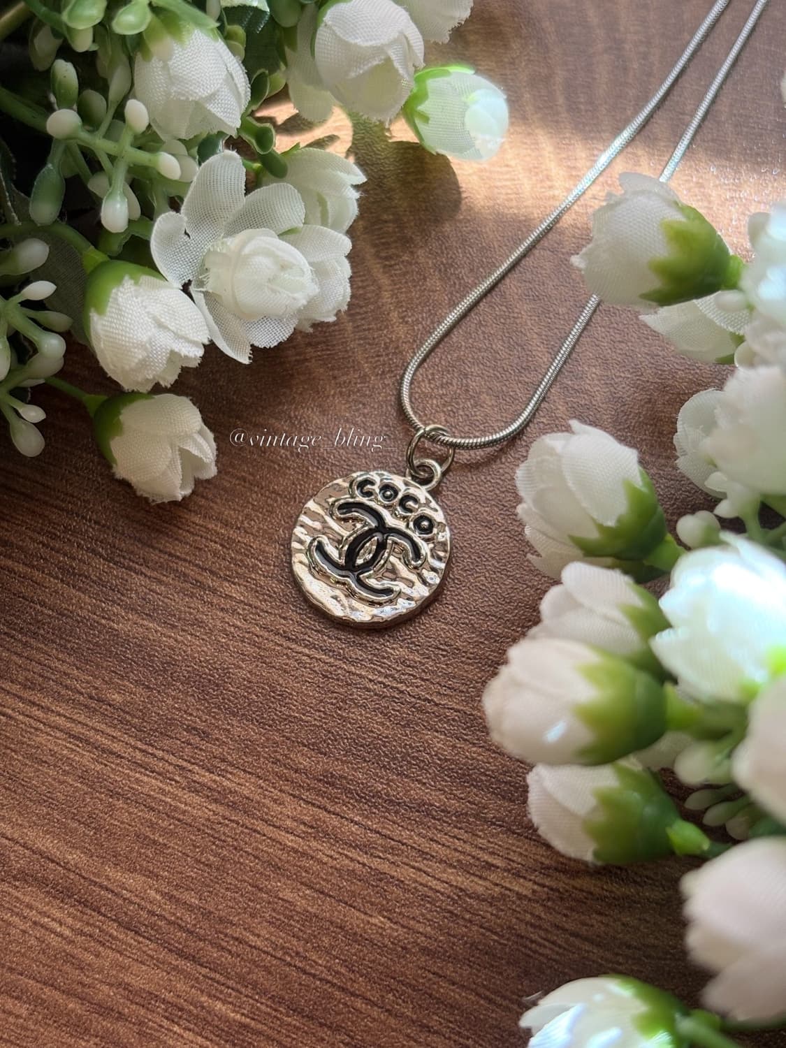 샤넬 coco 실버 스네이크 목걸이 상품이미지3