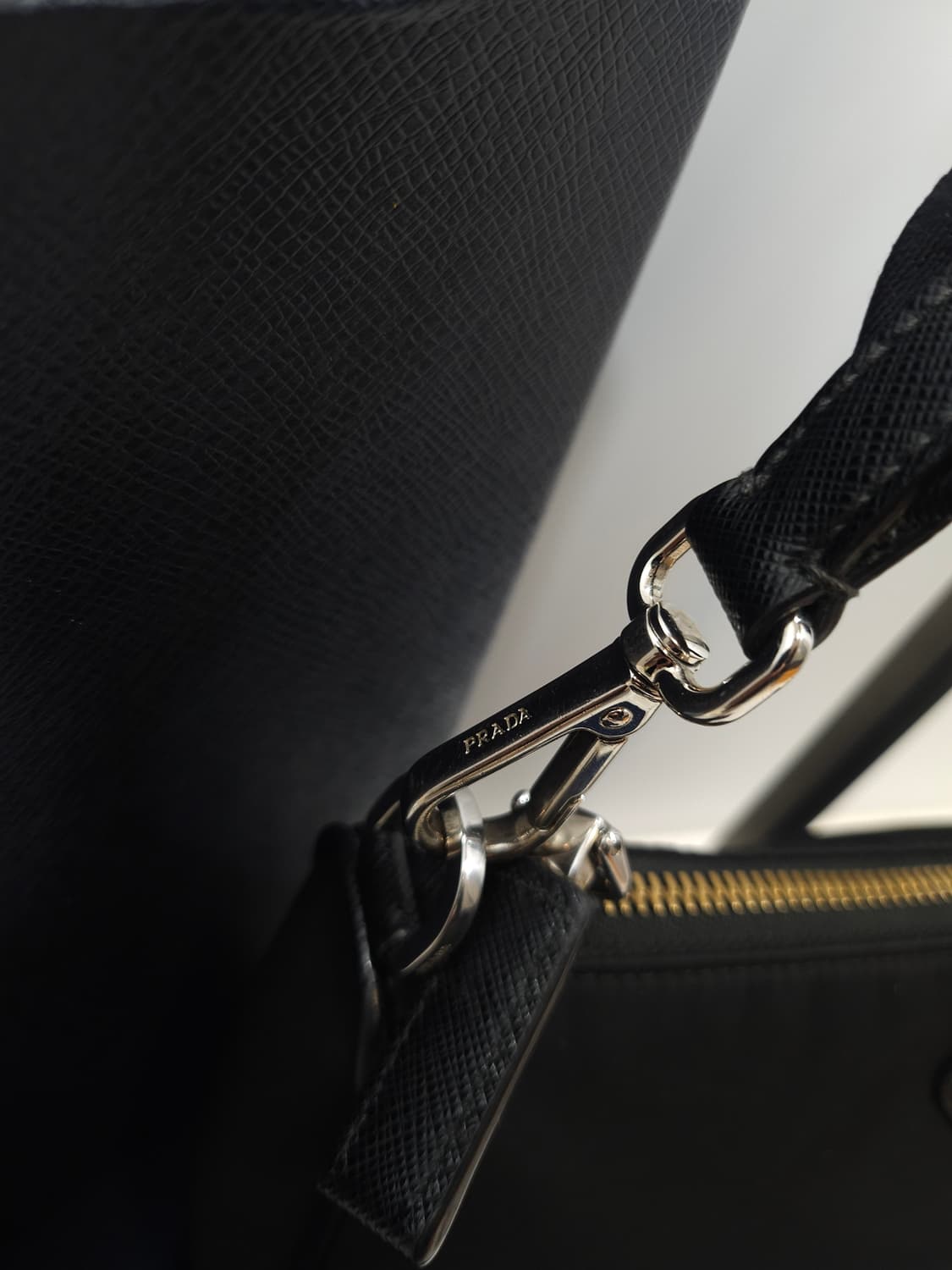 프라다 리나일론 크로스백 상품이미지8