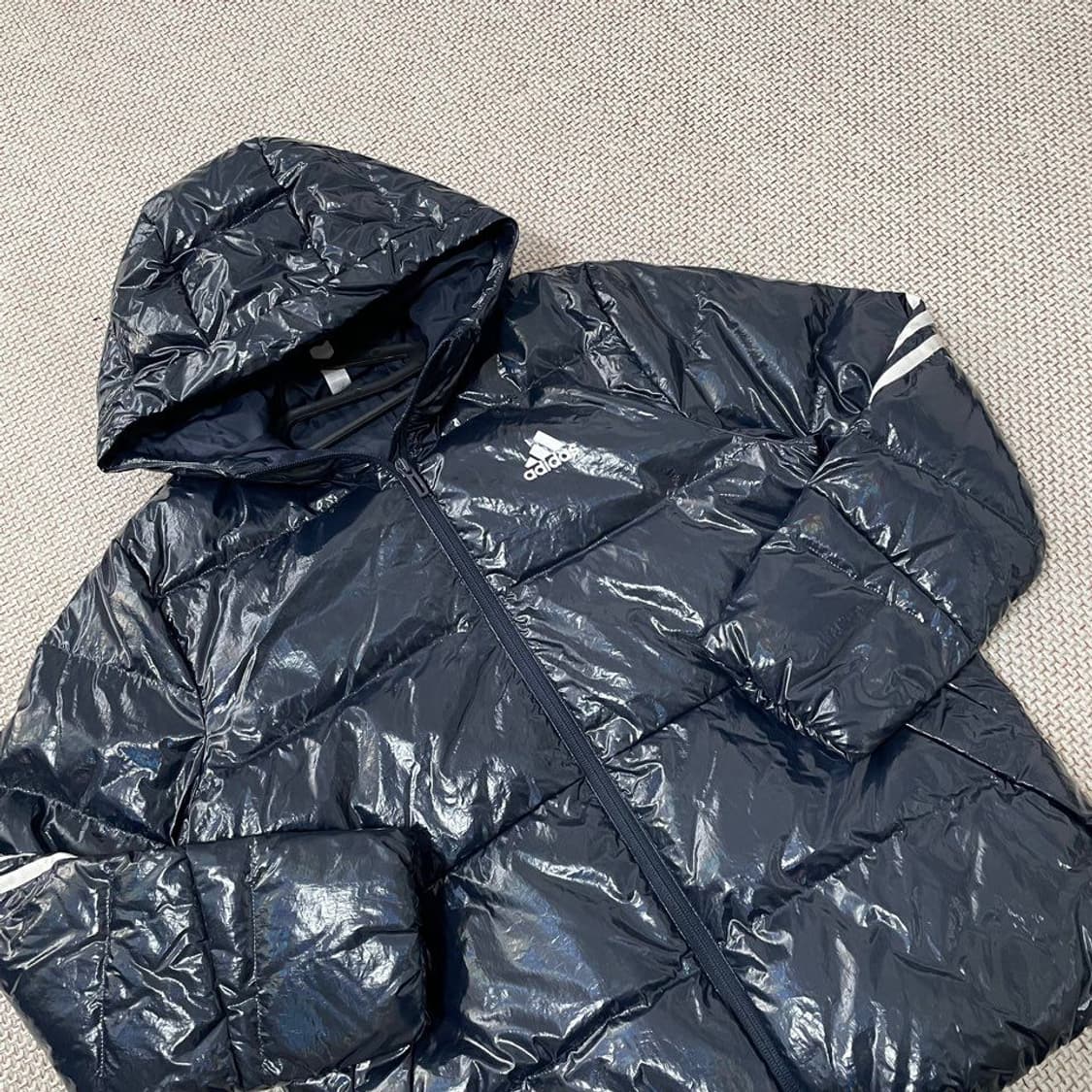 아디다스 네이비 유광 패딩. 5179 상품이미지2