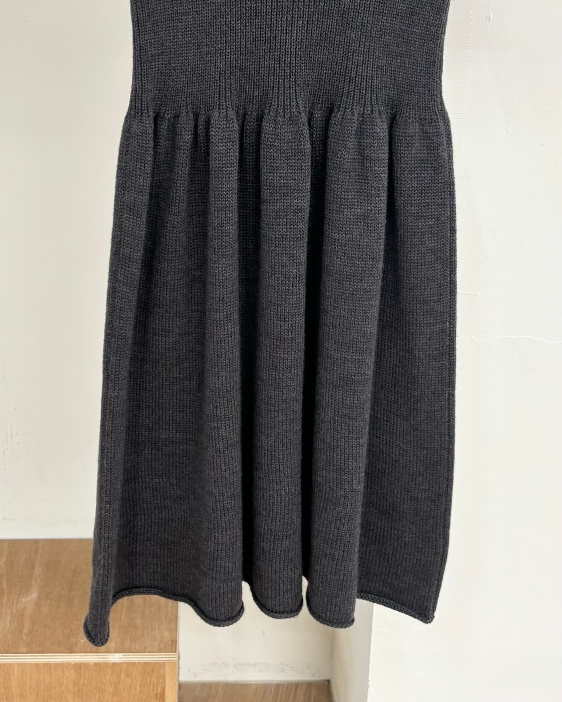 미우미우 울 니트 미니 원피스 상품이미지5