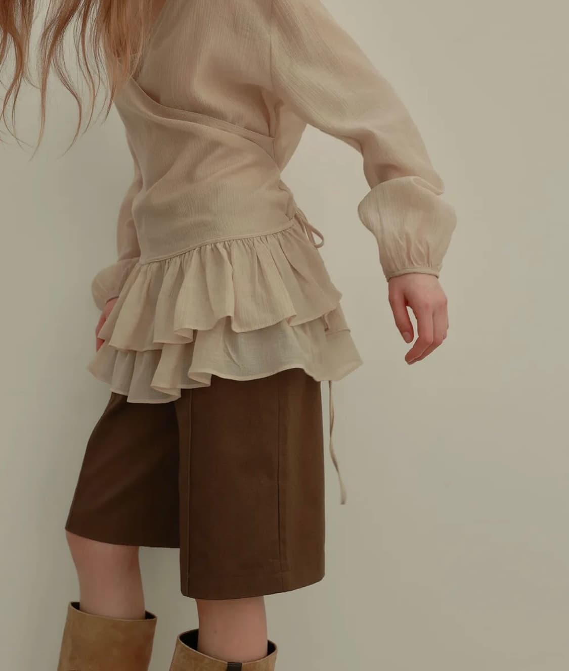 ouro FRILL BLOUSE SET-UP 아우로 프릴 블라우스 셋업 상품이미지3