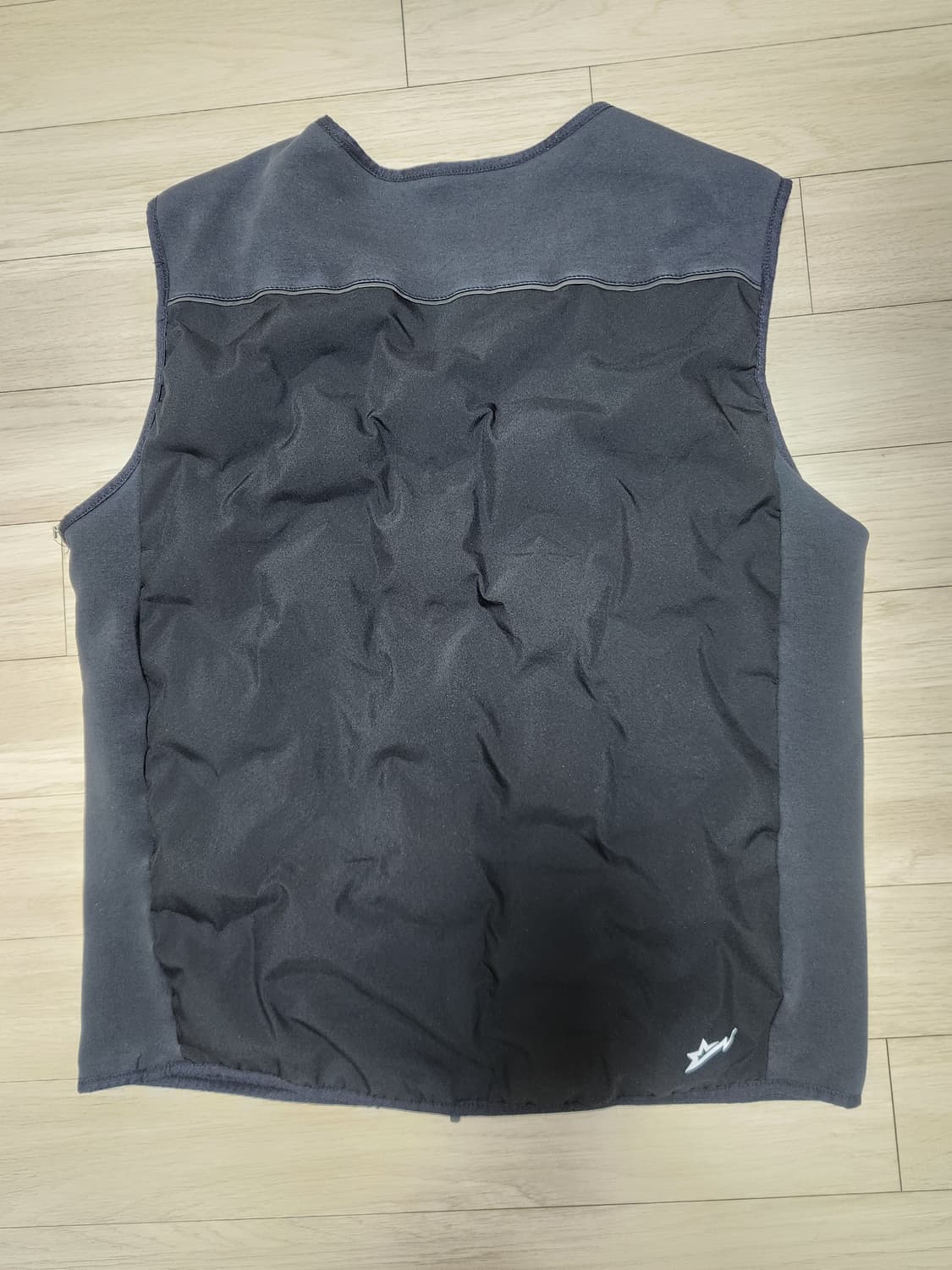 [올댓부츠] 에센셜 패딩 조끼 블랙 XL 상품이미지4