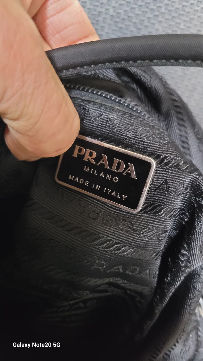 프라다 포코노 크로스백 상품이미지6