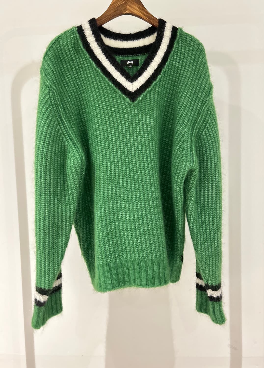 Stussy Mohair V Neck Sweater 상품이미지1