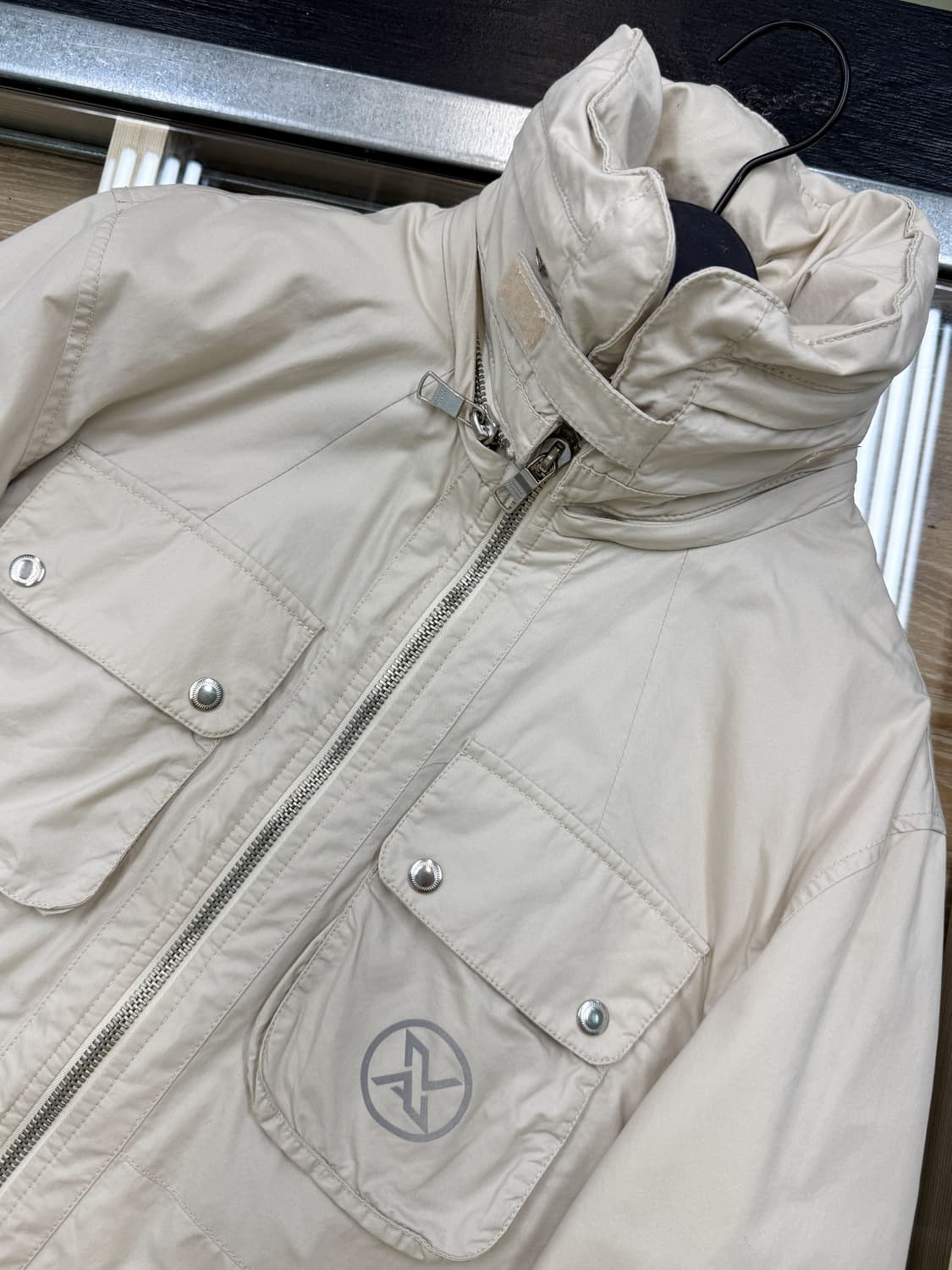 아르마니 익스체인지 AX 리플렉티브 로고 후드 파카 상품이미지4