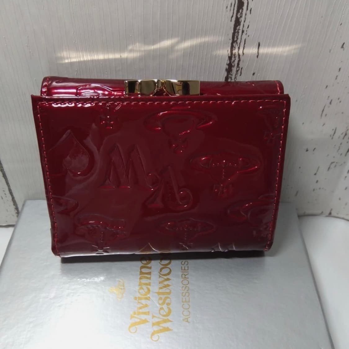 비비안웨스트우드 레드 에나멜 삼단 지갑 상품이미지5