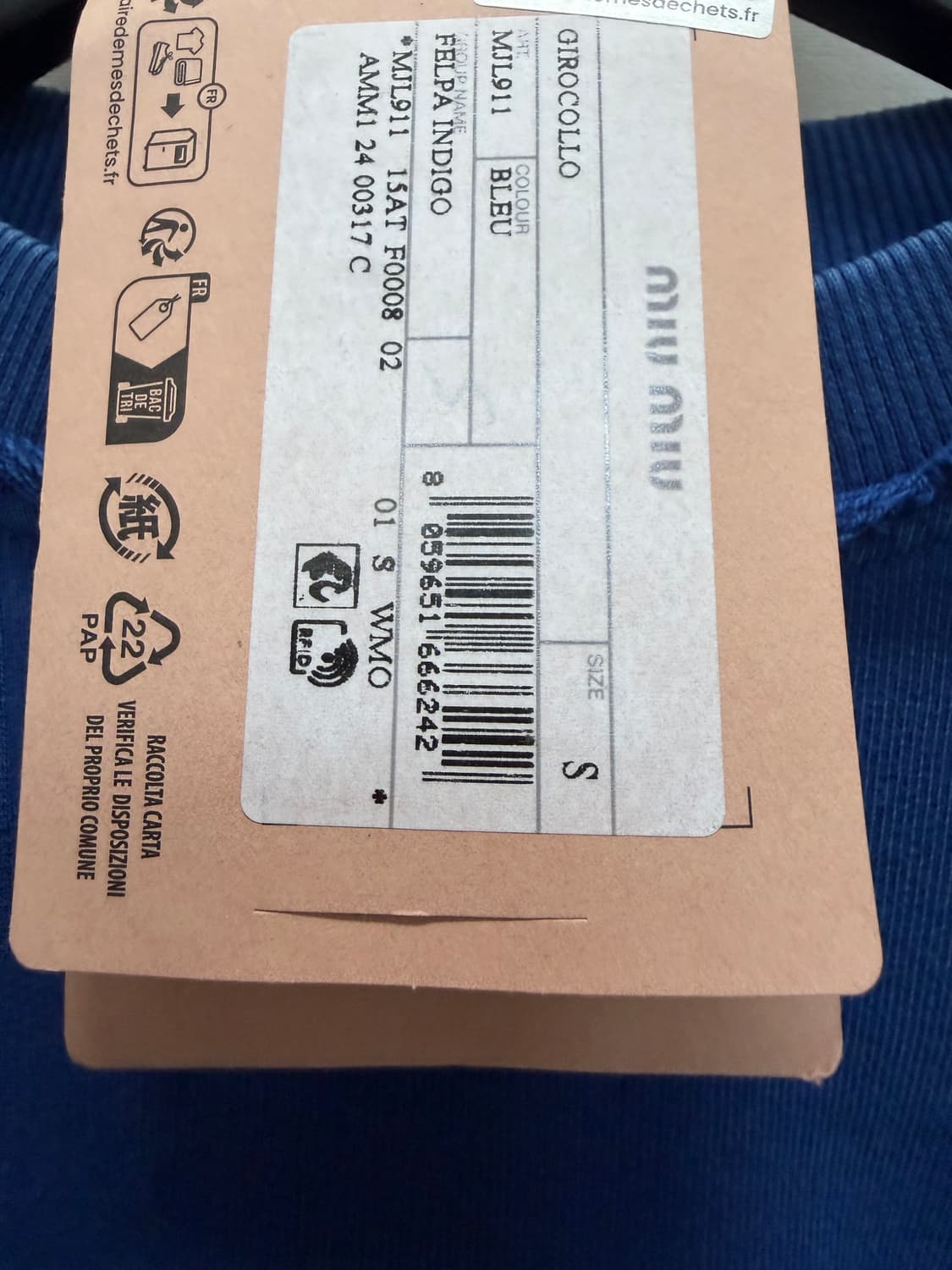 미우미우 자수 코튼 맨투맨 ( 크롭 오버핏  )  상품이미지7