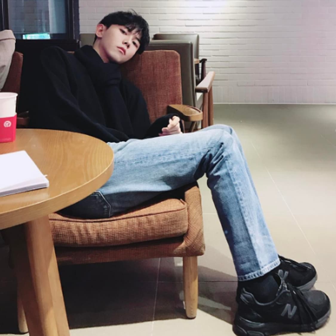 뉴발란스 990v4 트리플블랙 280 상품이미지6