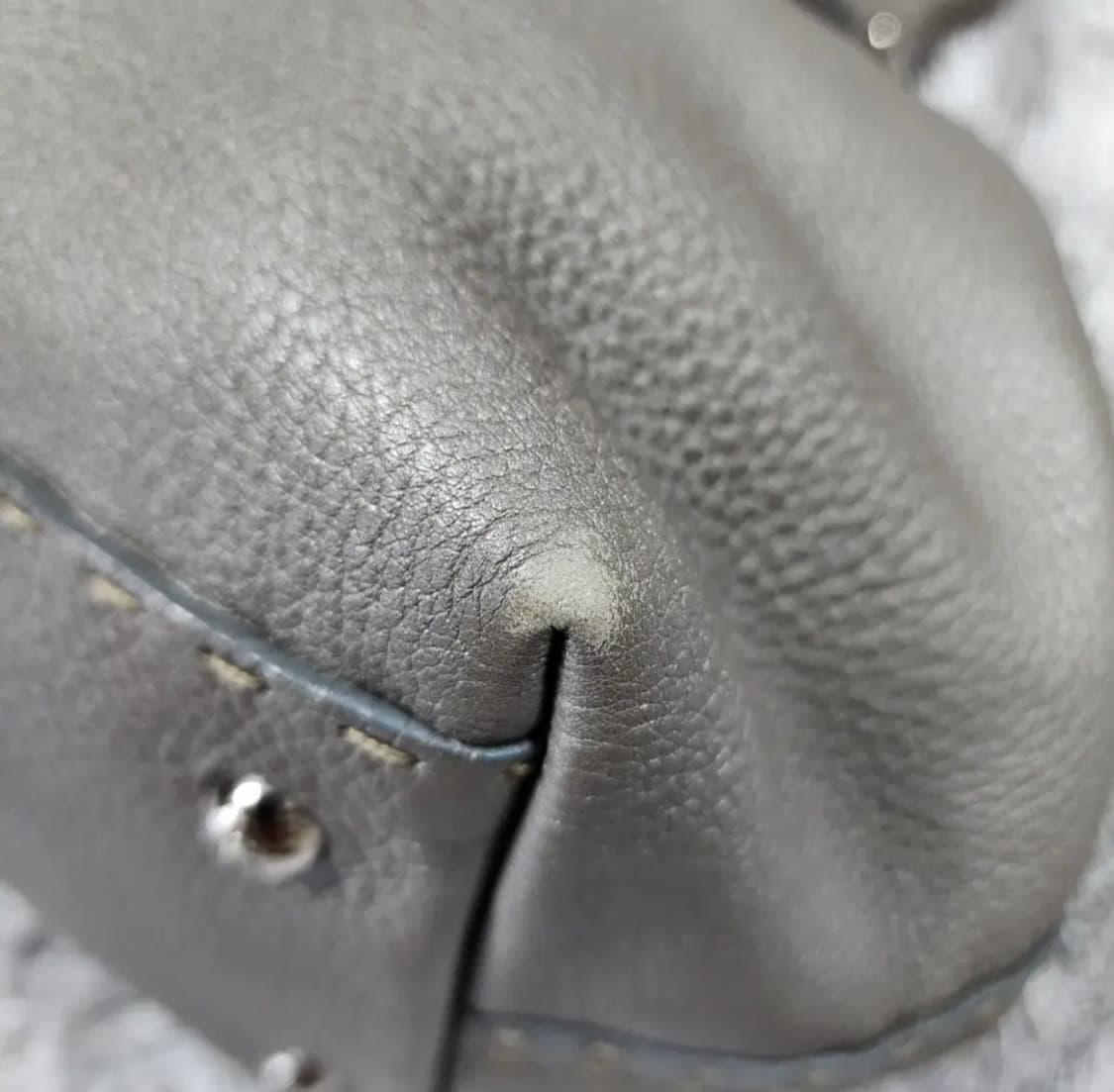 펜디 레더 토트백 상품이미지6