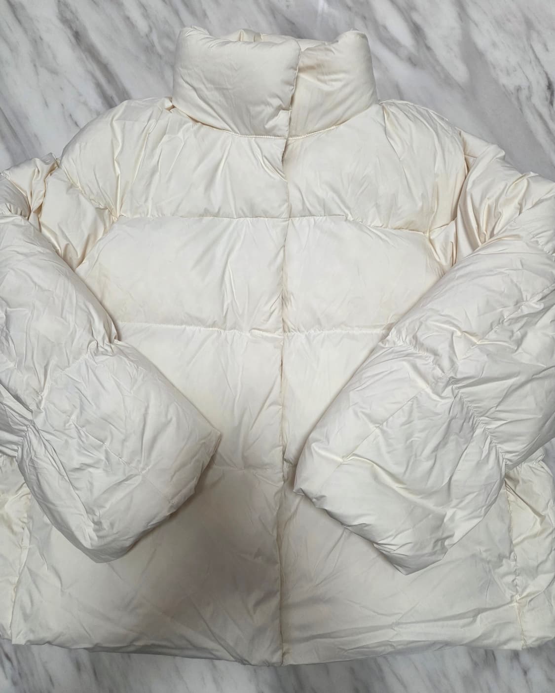 유니클로 나노디자인 경량 패딩 상품이미지1