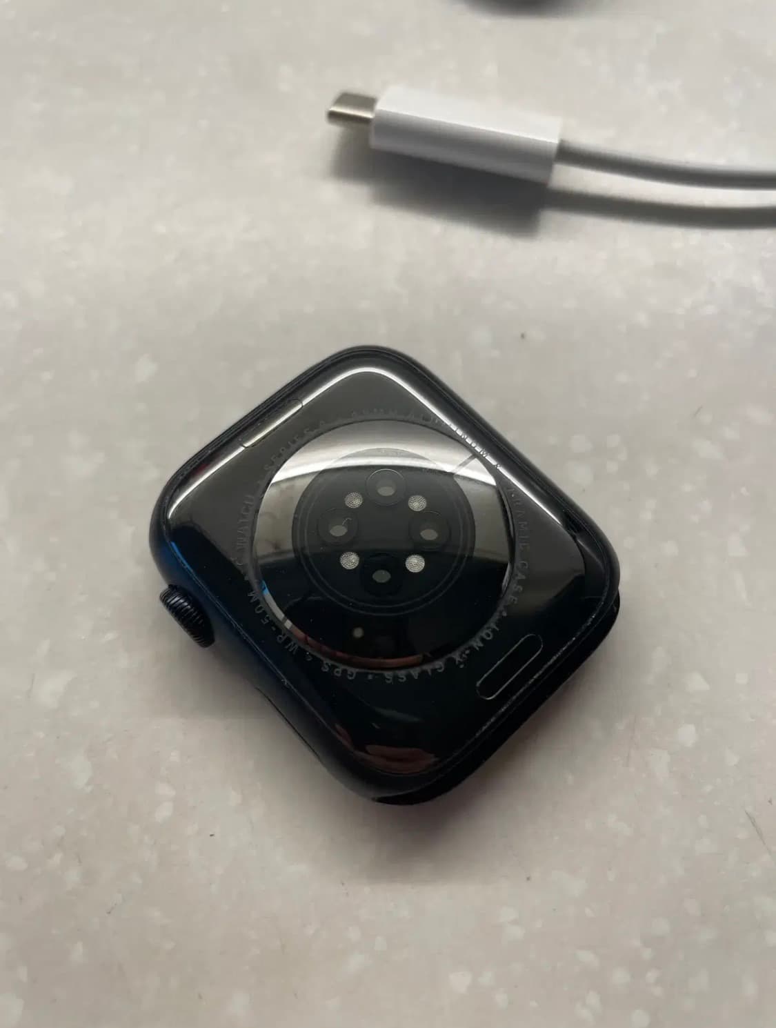 애플워치 8 gps 45mm 미드나이트 상품이미지4