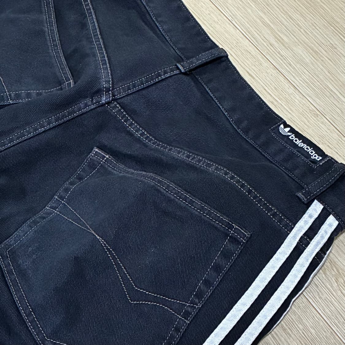 [S] 발렌시아가 아디다스 라지배기 데님 팬츠 청바지 상품이미지4