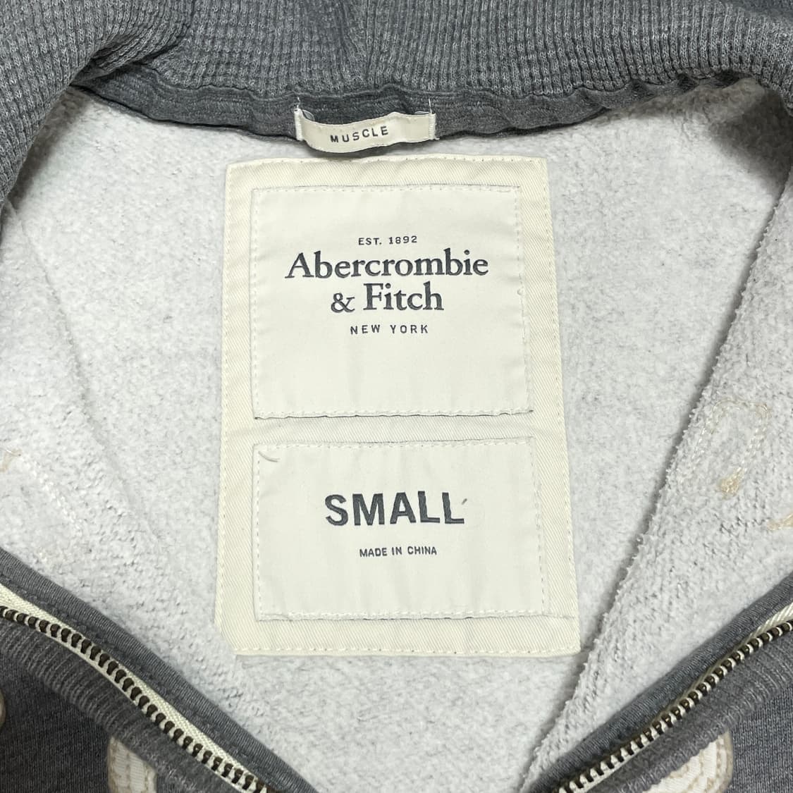 아베크롬비 스펠로고 그레이 기모 후드집업 남성S 상품이미지4